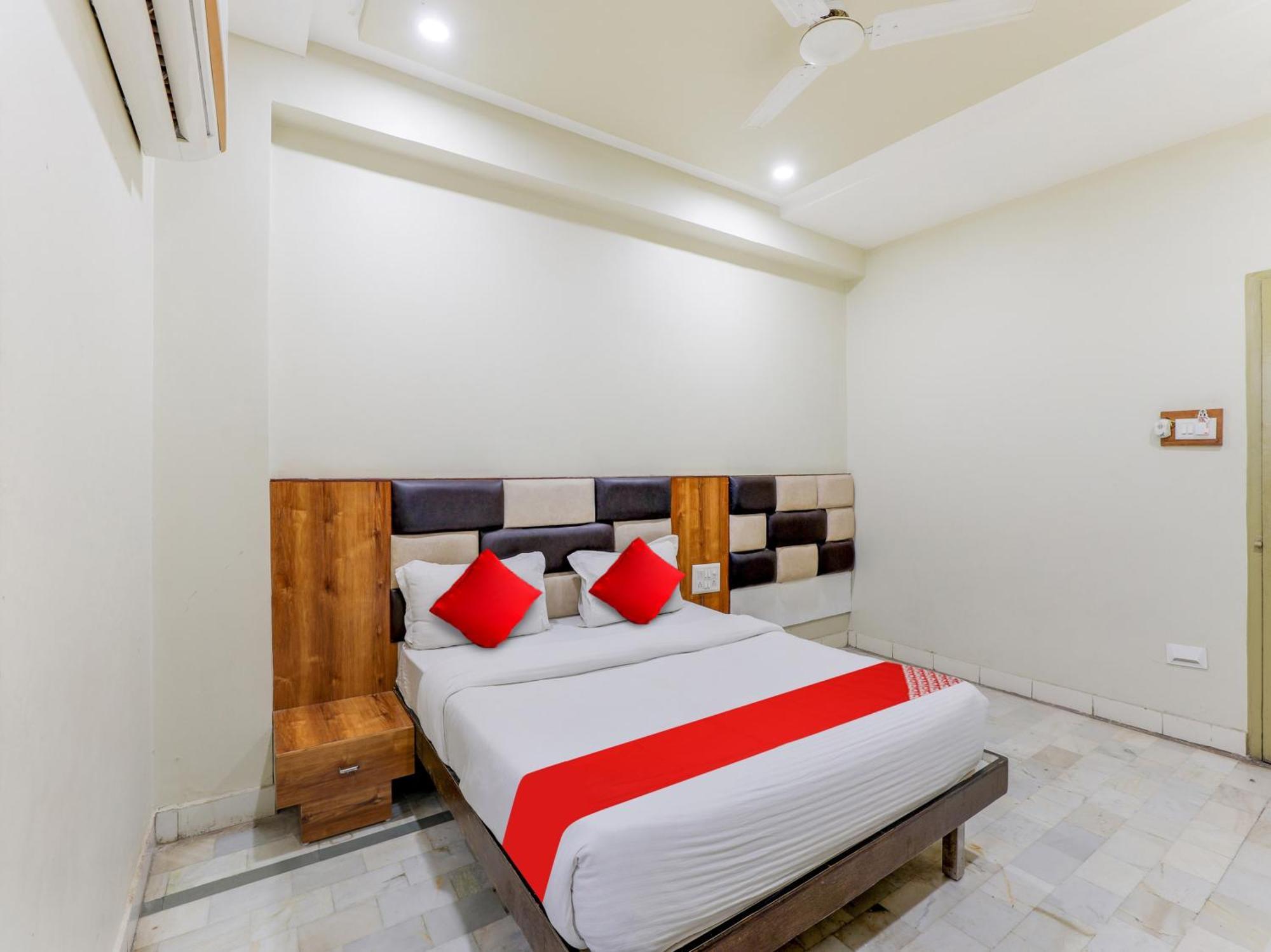 Hotel O Asopalav Naroda Luaran gambar